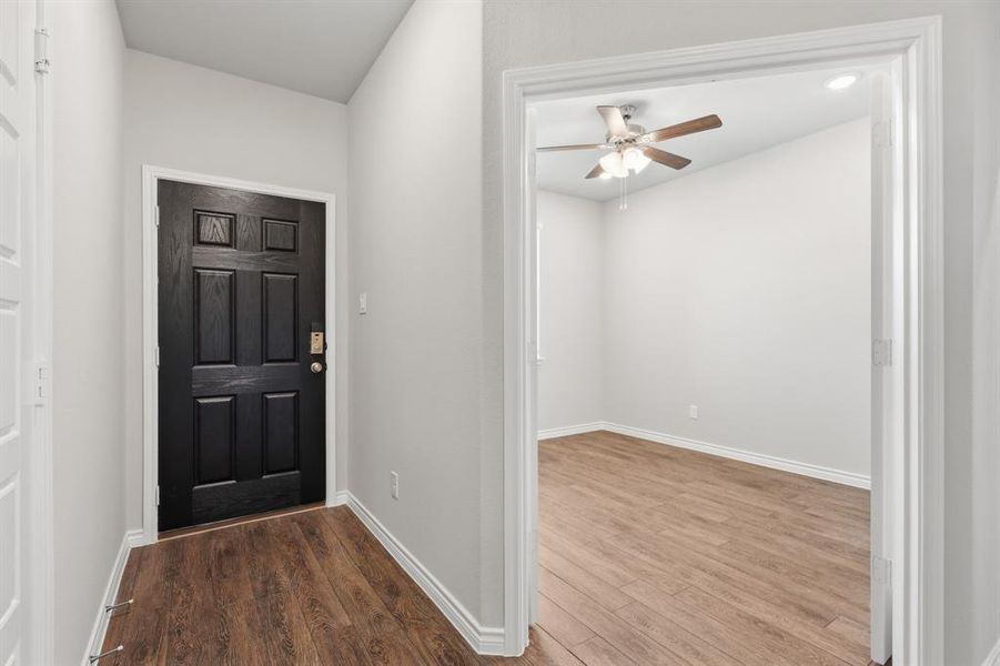 Spacious, unfurnished interior of a new home in Burgess Meadows, Cleburne (Image 11).
