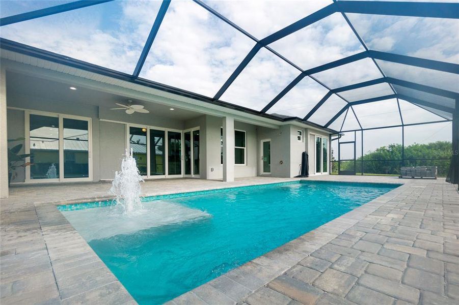 Exterior details and patio area of a home in , Port Charlotte (Image 25).