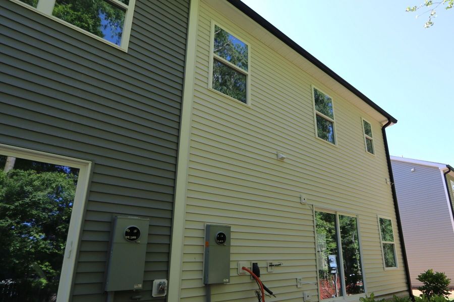 Back Exterior Back Exterior