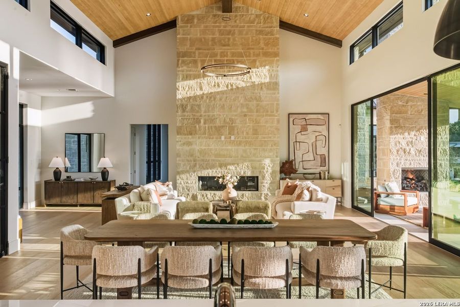 Community amenities in , Fredericksburg (Image 59). Community amenities in , Fredericksburg (Image 59).