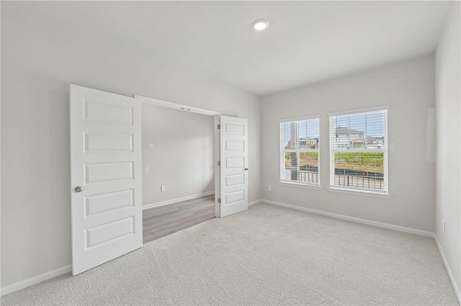 Spacious, unfurnished interior of a new home in Martin Springs - Estate Series, Lawrenceville (Image 34).
