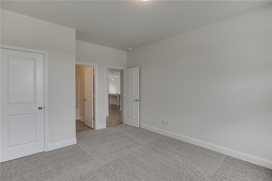 Spacious, unfurnished interior of a new home in , Jefferson (Image 40). Spacious, unfurnished interior of a new home in , Jefferson (Image 40).