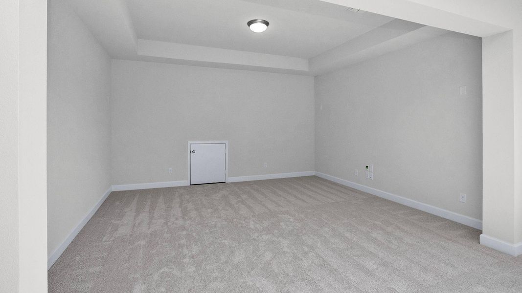 Spacious, unfurnished interior of a new home in Riceland, Mont Belvieu (Image 22).