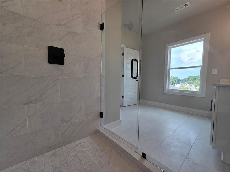 Image 37 of a home in .