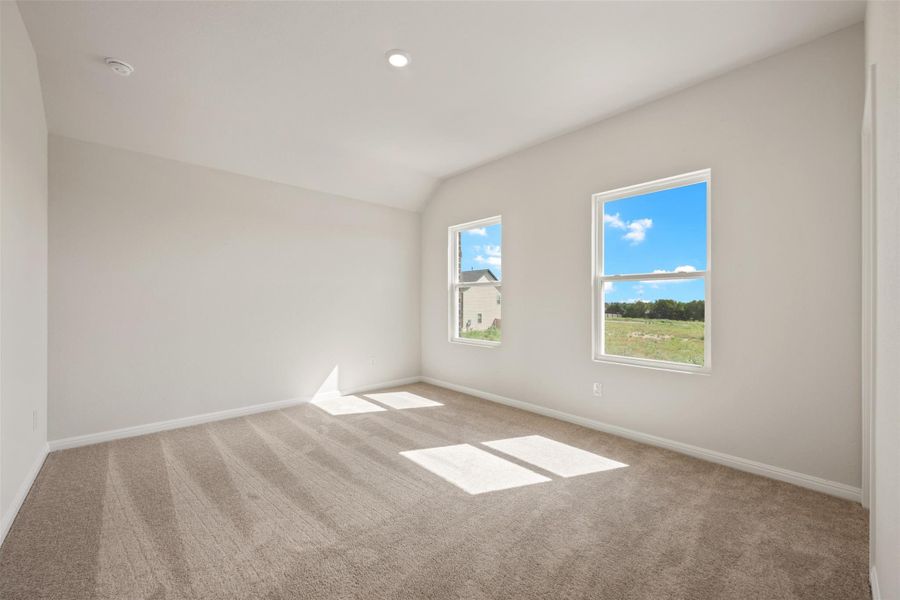 Spacious, unfurnished interior of a new home in Patterson Ranch, Georgetown (Image 22).