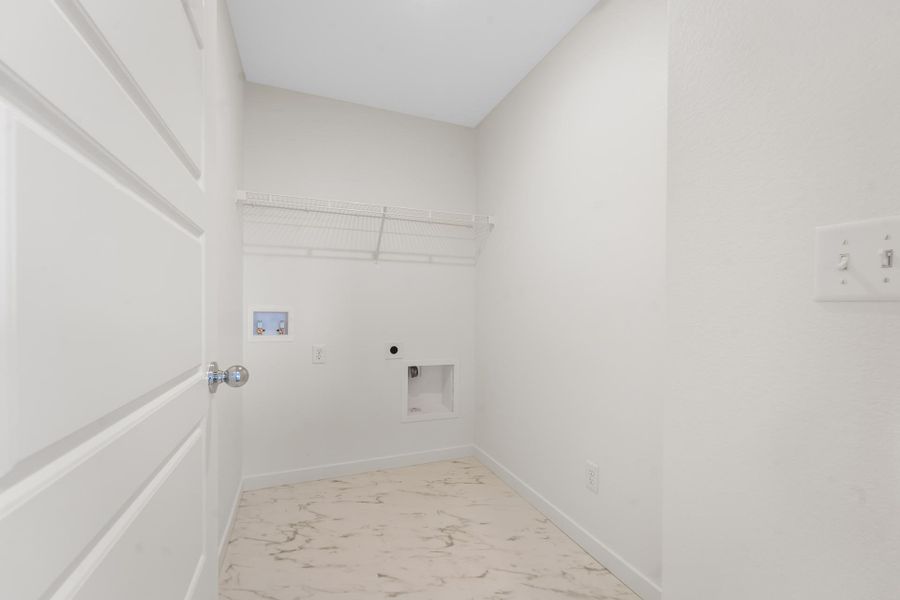 Spacious, unfurnished interior of a new home in Union Colony West, Greeley (Image 20). Spacious, unfurnished interior of a new home in Union Colony West, Greeley (Image 20).