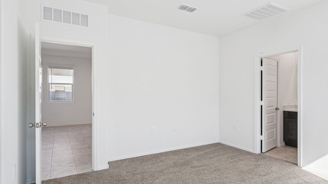 Representative unfurnished interior of a home built from the Harper by D.R. Horton in Elena Trails, Maricopa (Image 15). Representative unfurnished interior of a home built from the Harper by D.R. Horton in Elena Trails, Maricopa (Image 15).
