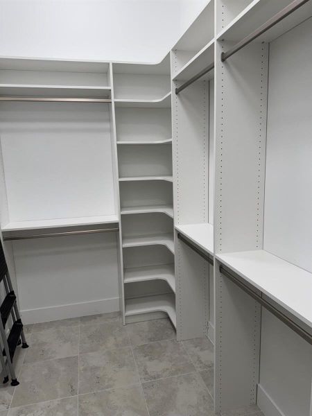 Master Built-in Master Built-in