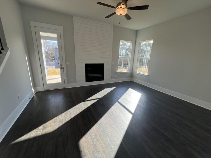 Spacious, unfurnished interior of a new home in Red Bird Manor, Jefferson (Image 20). Spacious, unfurnished interior of a new home in Red Bird Manor, Jefferson (Image 20).