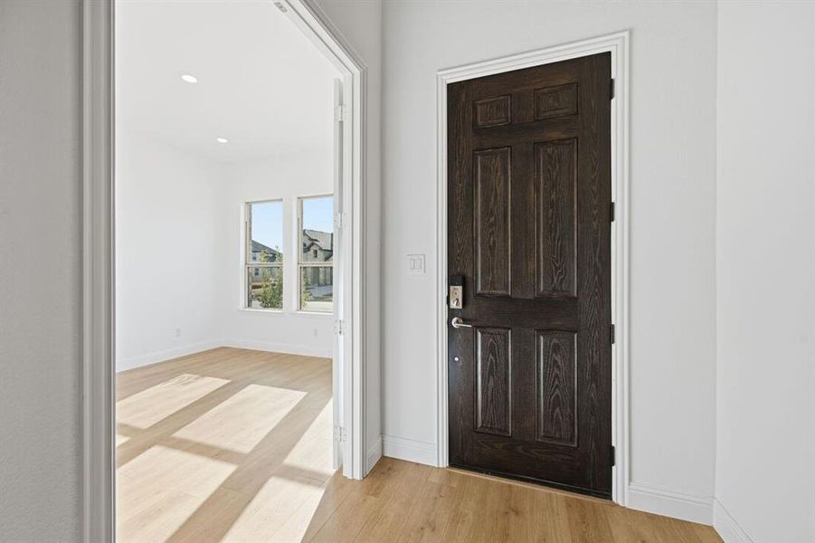 1512 Victory Terrace ~ Ready Now