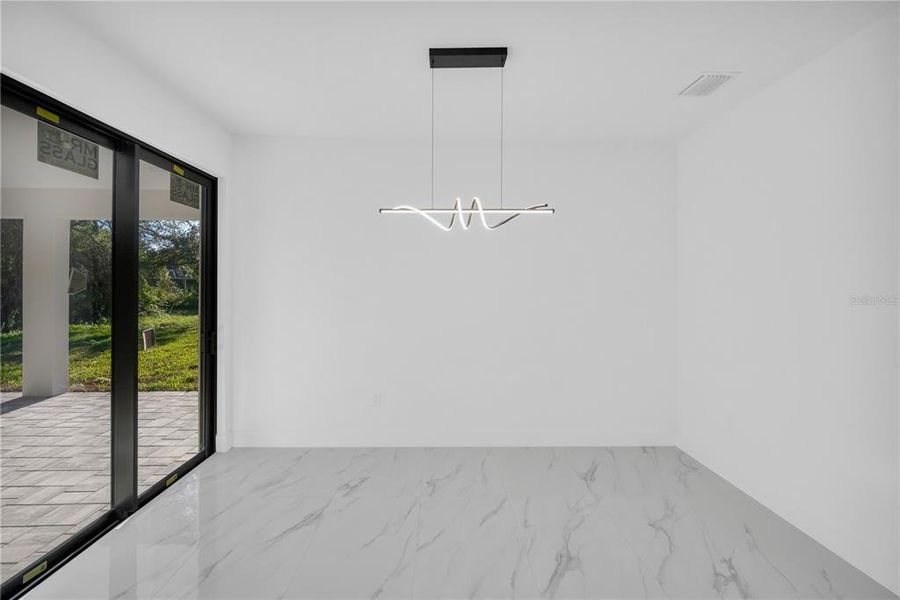 Spacious, unfurnished interior of a new home in , Punta Gorda (Image 11).