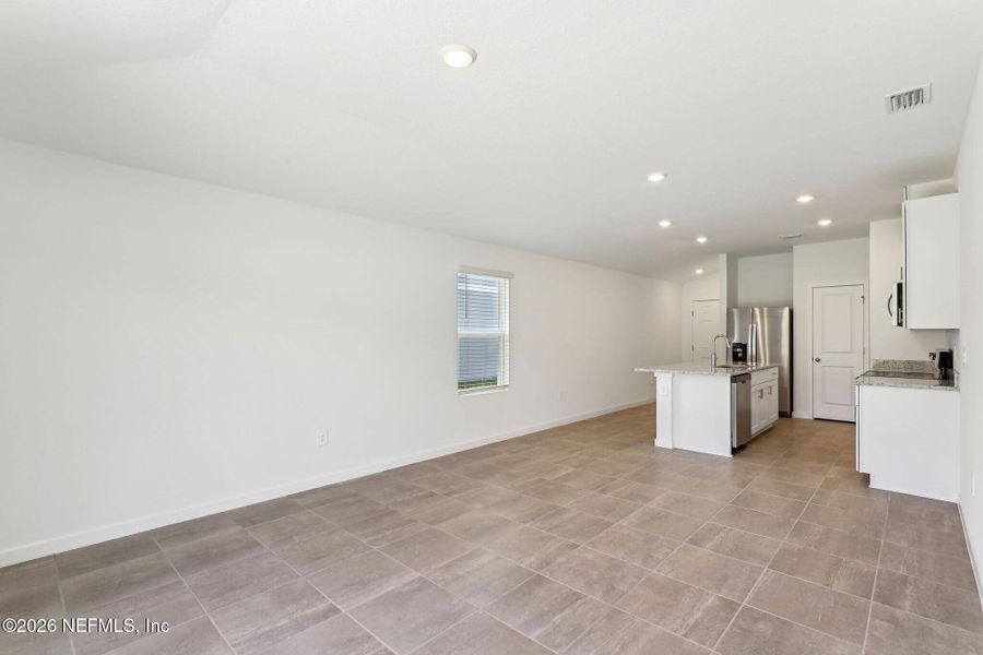 Spacious, unfurnished interior of a new home in Flagler Village - Classic Series, Palm Coast (Image 25).
