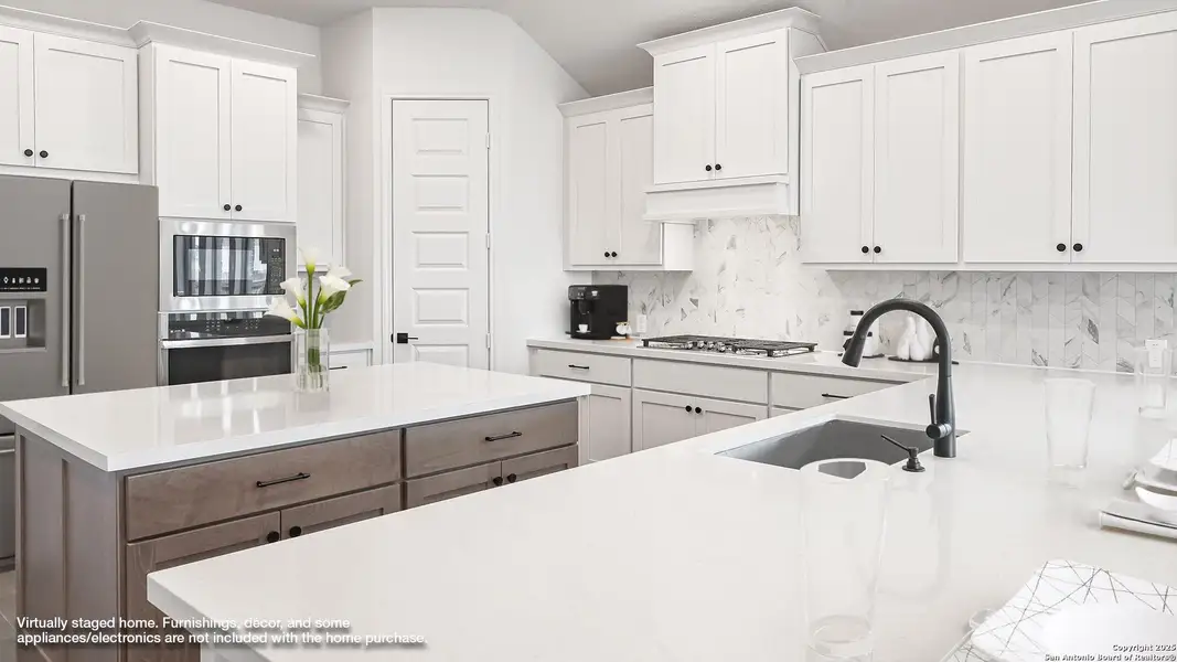 Furnished interior view inside a new home in Legacy At Lake Dunlap 50', New Braunfels (Image 11). Furnished interior view inside a new home in Legacy At Lake Dunlap 50', New Braunfels (Image 11).