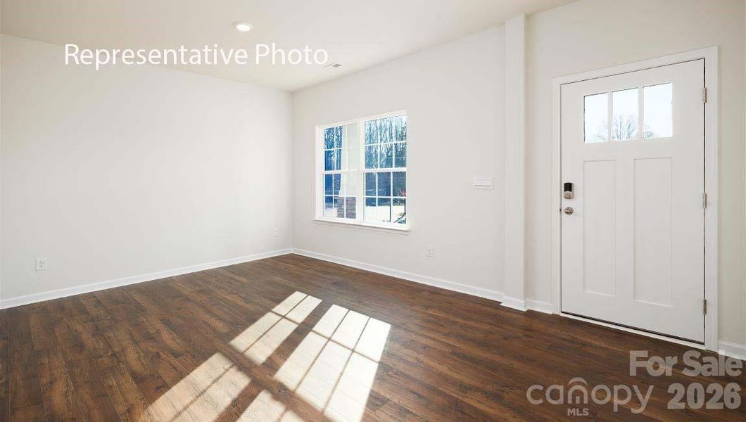 Spacious, unfurnished interior of a new home in Clark Creek Landing, Lincolnton (Image 13).