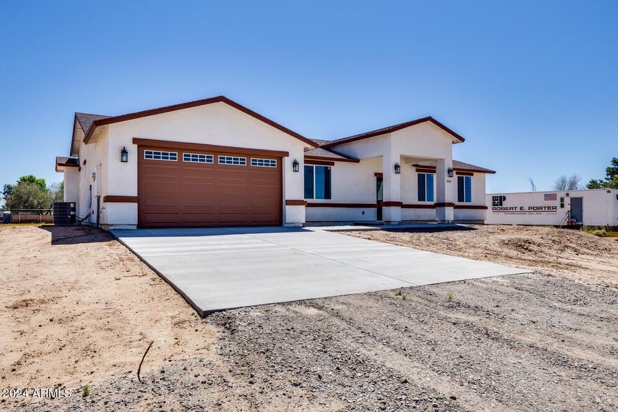 3919 S 336th Ave Tonopah AZ-large-001-00