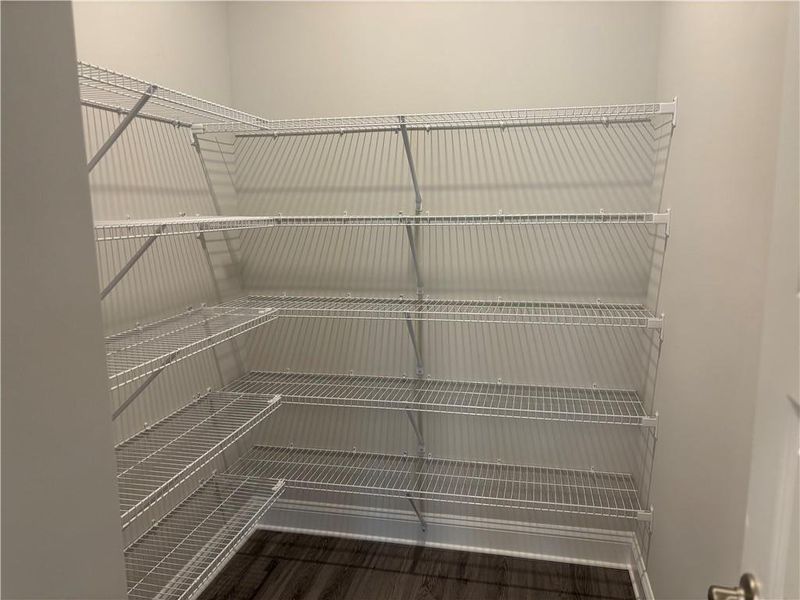 Spacious, unfurnished interior of a new home in Tuscany Hills, Douglasville (Image 23).