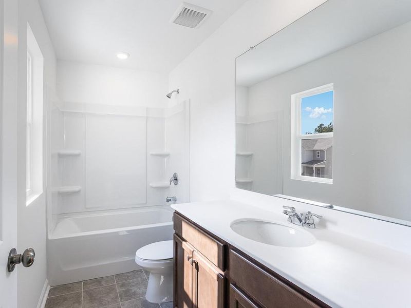 Furnished interior view inside a new home in Heritage River, Euharlee (Image 10). Furnished interior view inside a new home in Heritage River, Euharlee (Image 10).