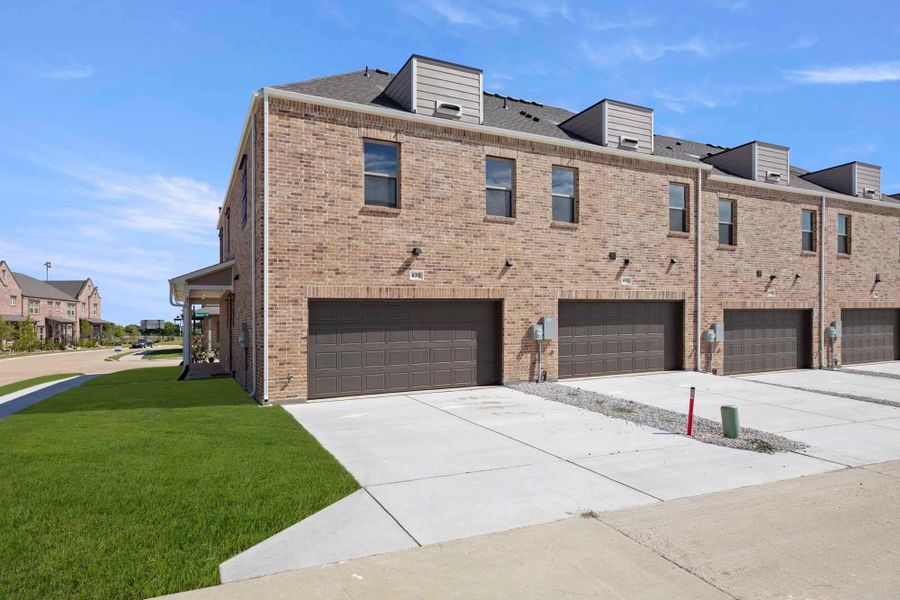 Rear Exterior Design Rear Exterior Design