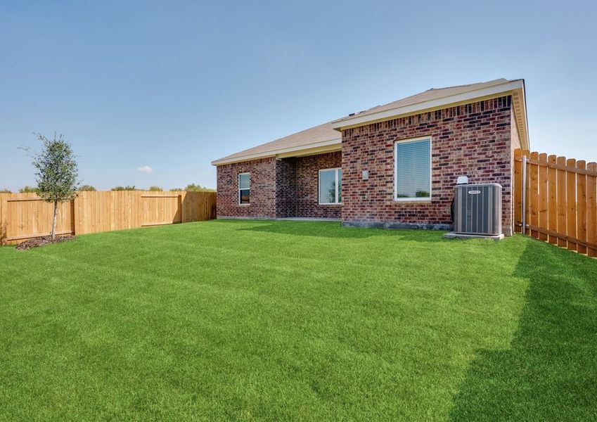 The Hank has a fenced-in back yard.