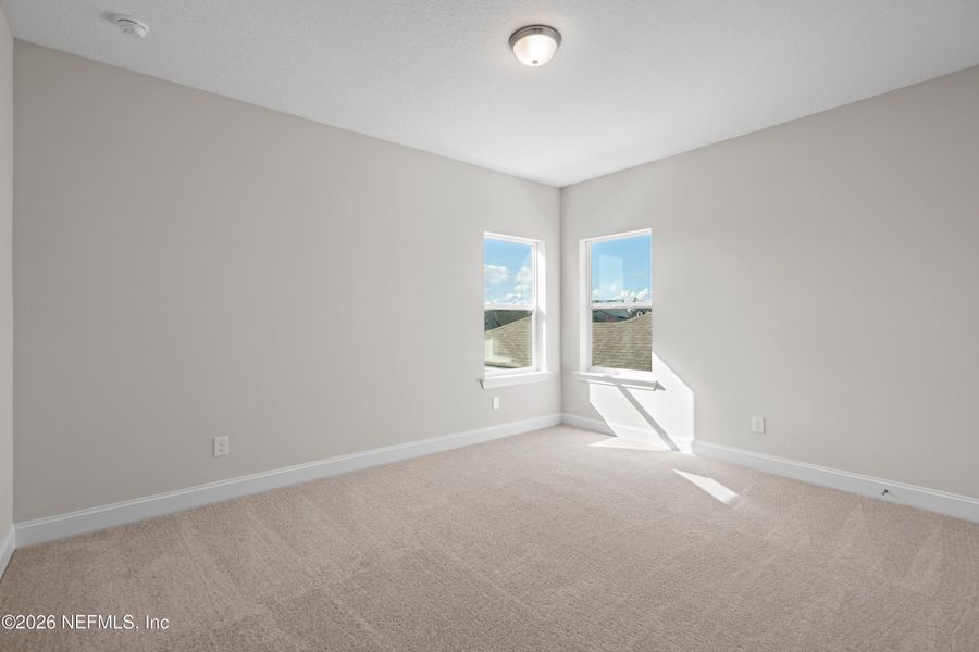Spacious, unfurnished interior of a new home in SilverLeaf, St. Augustine (Image 40).