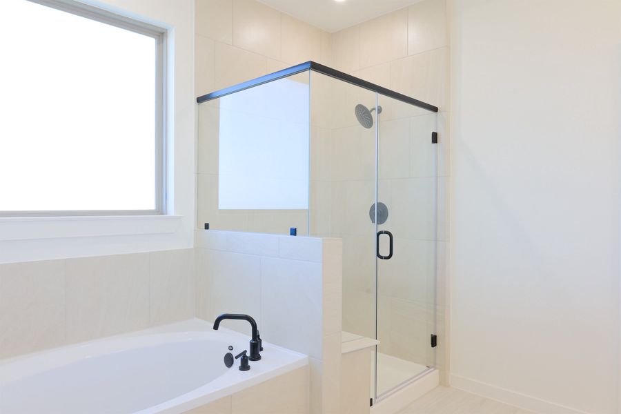 Furnished interior view inside a new home in Emberly  45', Beasley (Image 10).