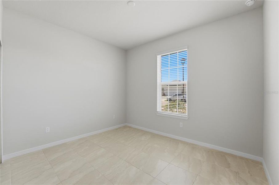Spacious, unfurnished interior of a new home in , St. Cloud (Image 34).