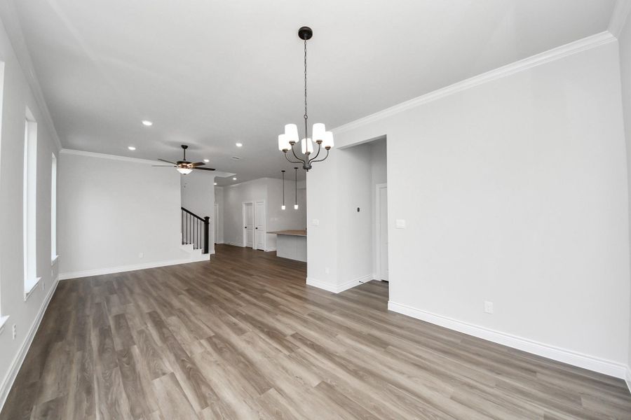 Spacious, unfurnished interior of a new home in Lexington Heights, Willis (Image 29).