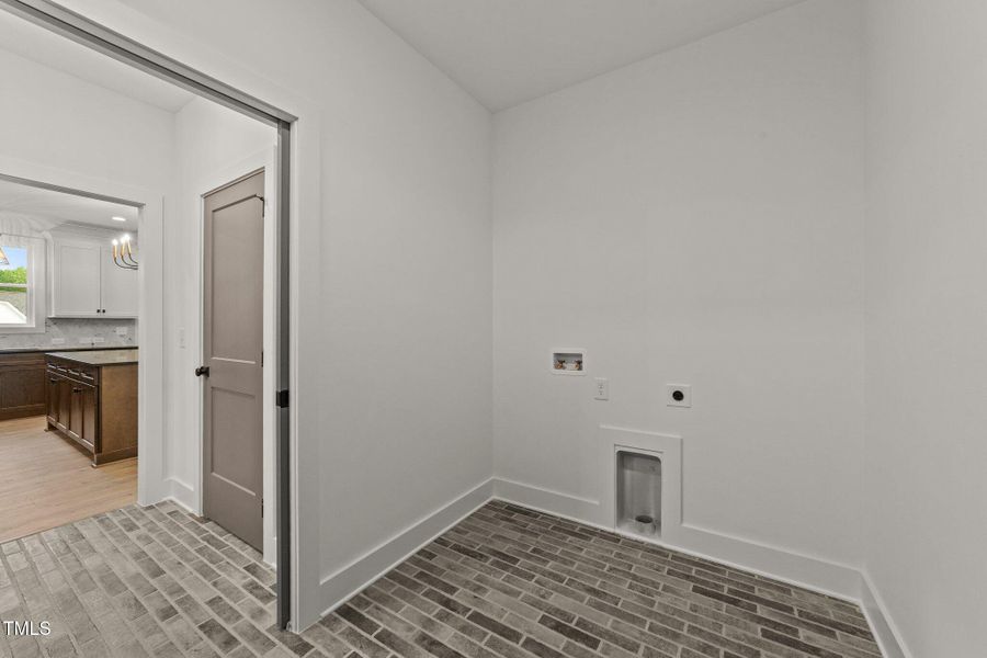 37-web-or-mls-VB4A0219