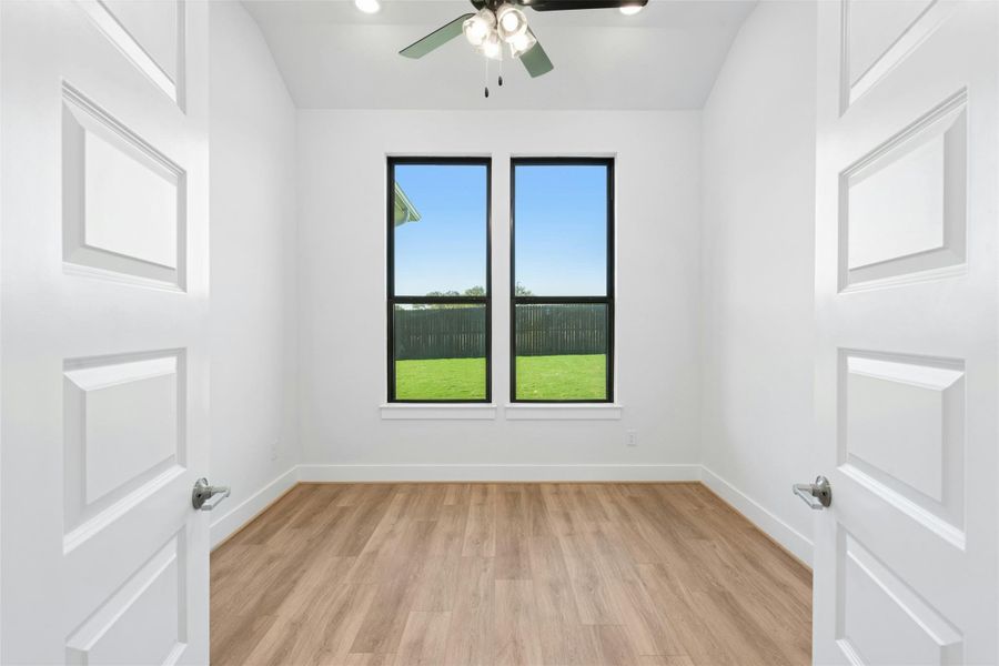 Spacious, unfurnished interior of a new home in Riverstone, Georgetown (Image 15).