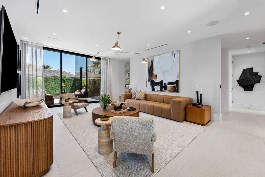 2172_West_Maya_Palm_Drive_44