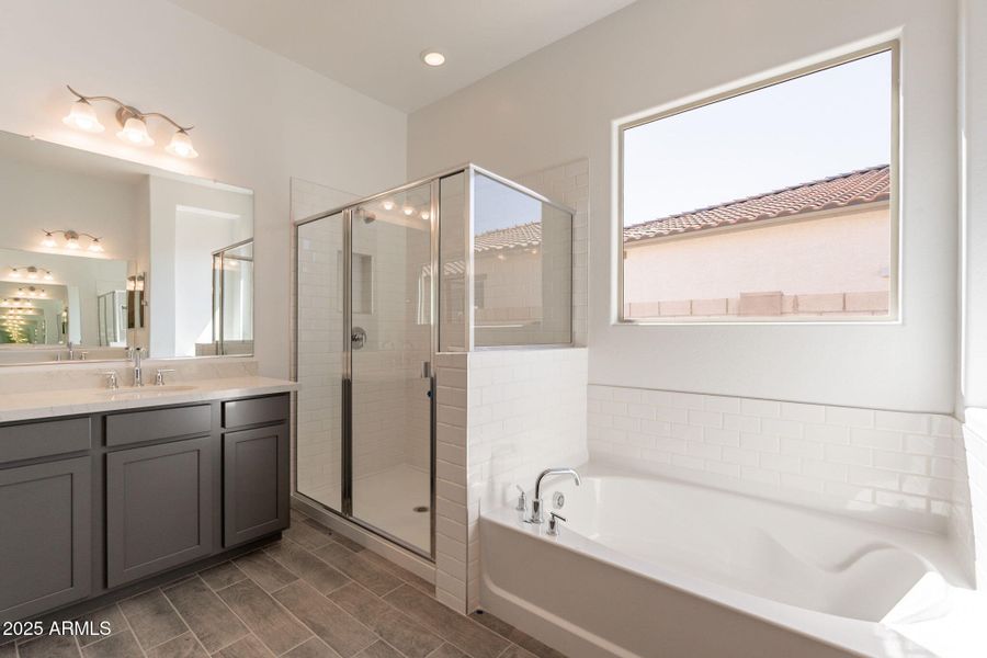 28-web-or-mls-Christy-28