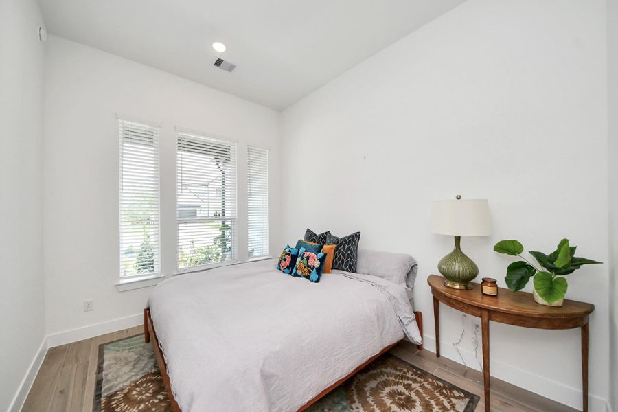 Bright and airy secondary bedroom Bright and airy secondary bedroom