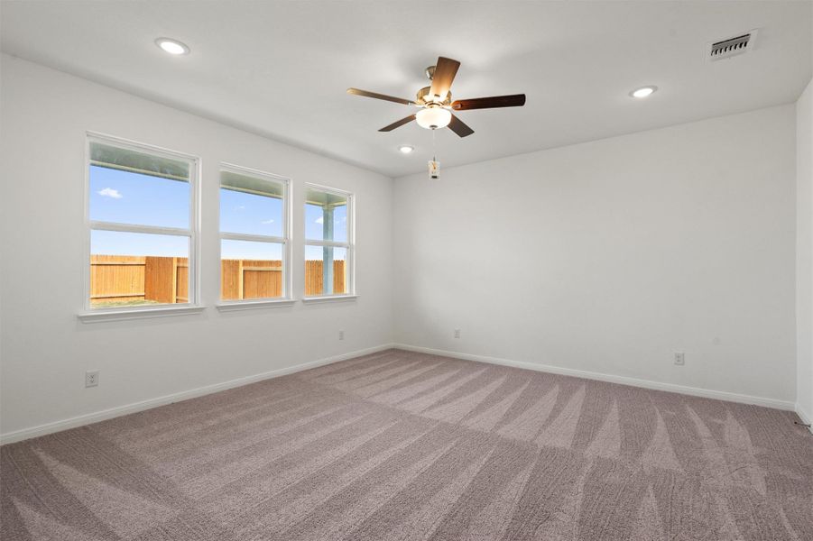 Spacious, unfurnished interior of a new home in Butler Farms, Liberty Hill (Image 40). Spacious, unfurnished interior of a new home in Butler Farms, Liberty Hill (Image 40).