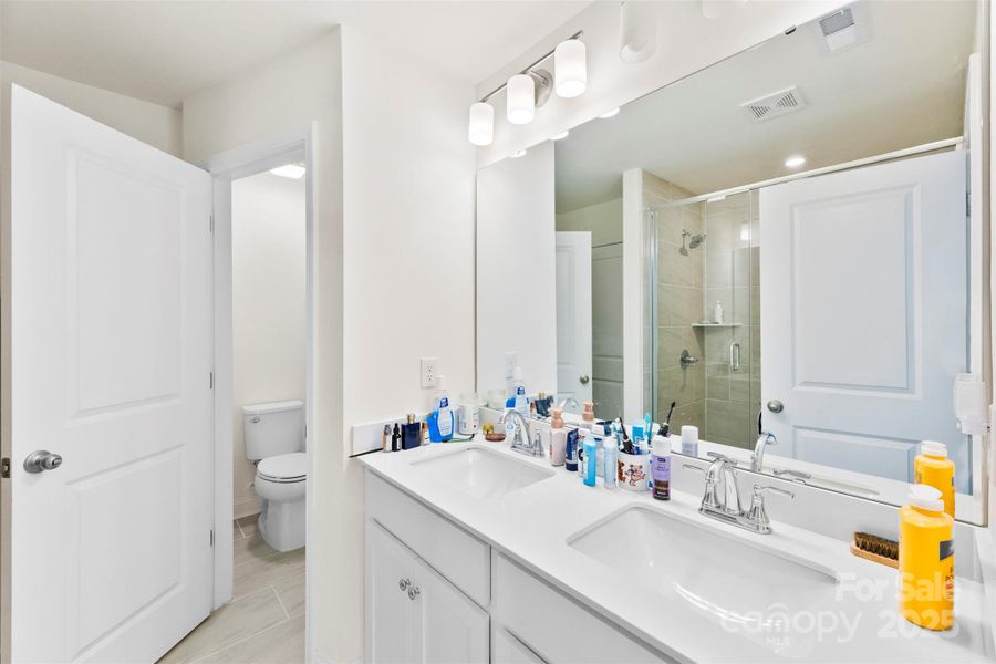 Furnished interior view inside a new home in , Belmont (Image 8).