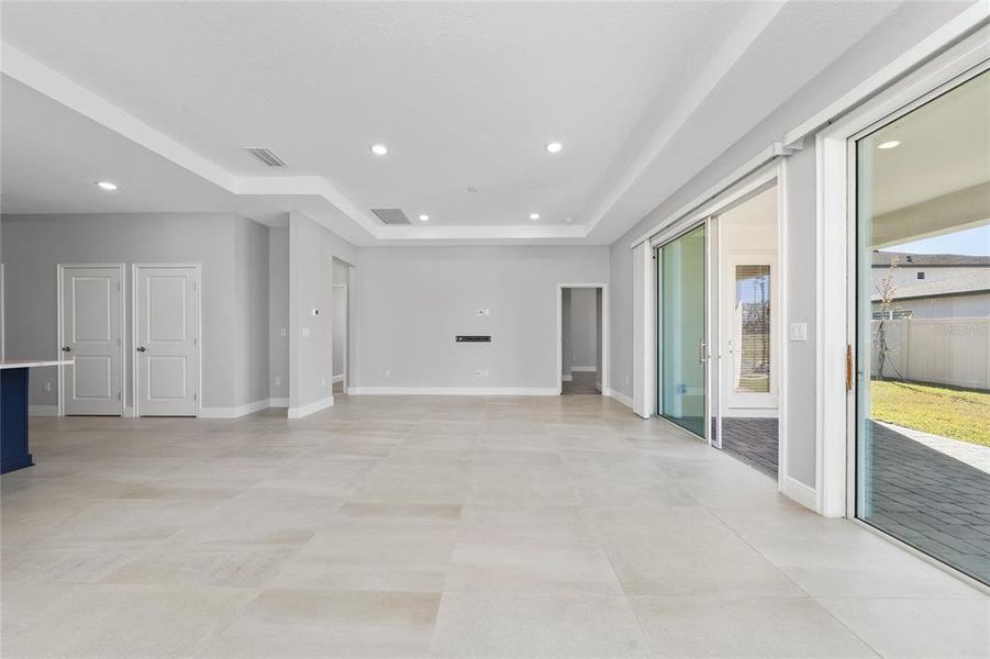 Spacious, unfurnished interior of a new home in , St. Cloud (Image 21).