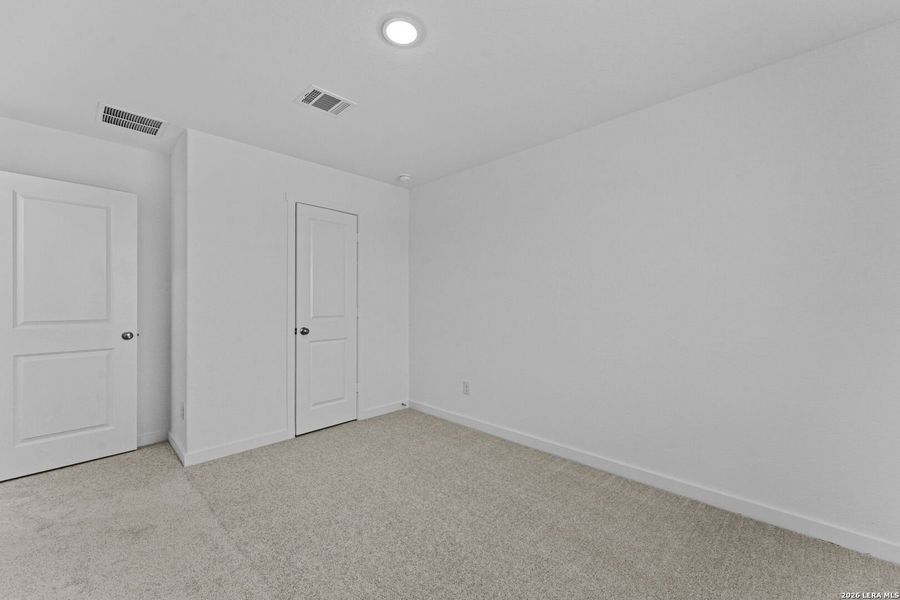 Spacious, unfurnished interior of a new home in Waterwheel, San Antonio (Image 32). Spacious, unfurnished interior of a new home in Waterwheel, San Antonio (Image 32).