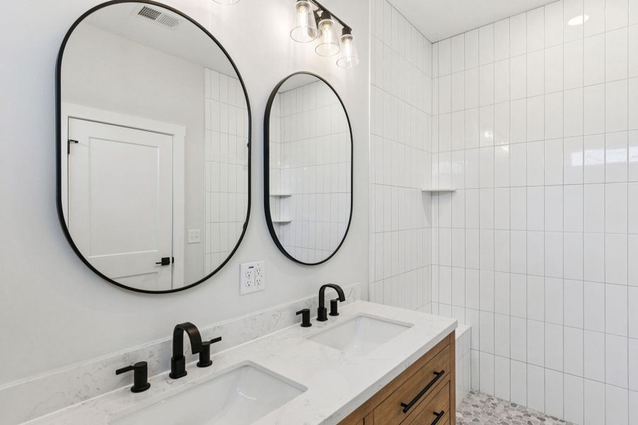 Furnished interior view inside a new home in , North Charleston (Image 14).