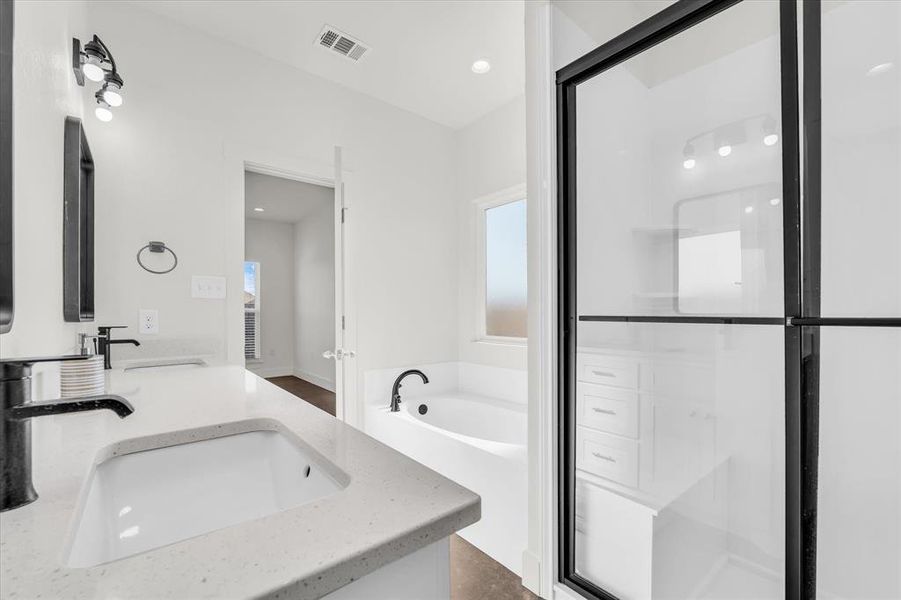 Furnished interior view inside a new home in , Riesel (Image 6).