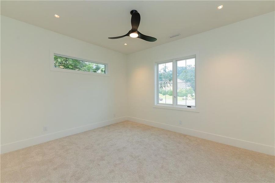 Spacious, unfurnished interior of a new home in , Marietta (Image 57).