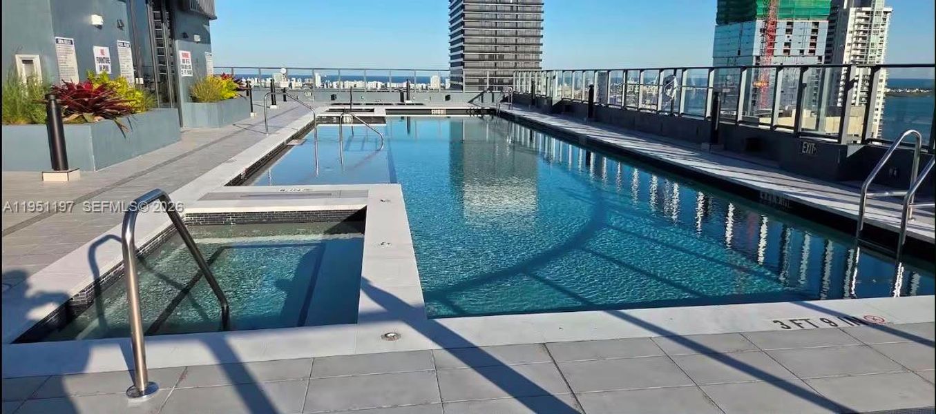 Condo located in Miami, FL showcasing its design and architecture (Image 2). Condo located in Miami, FL showcasing its design and architecture (Image 2).