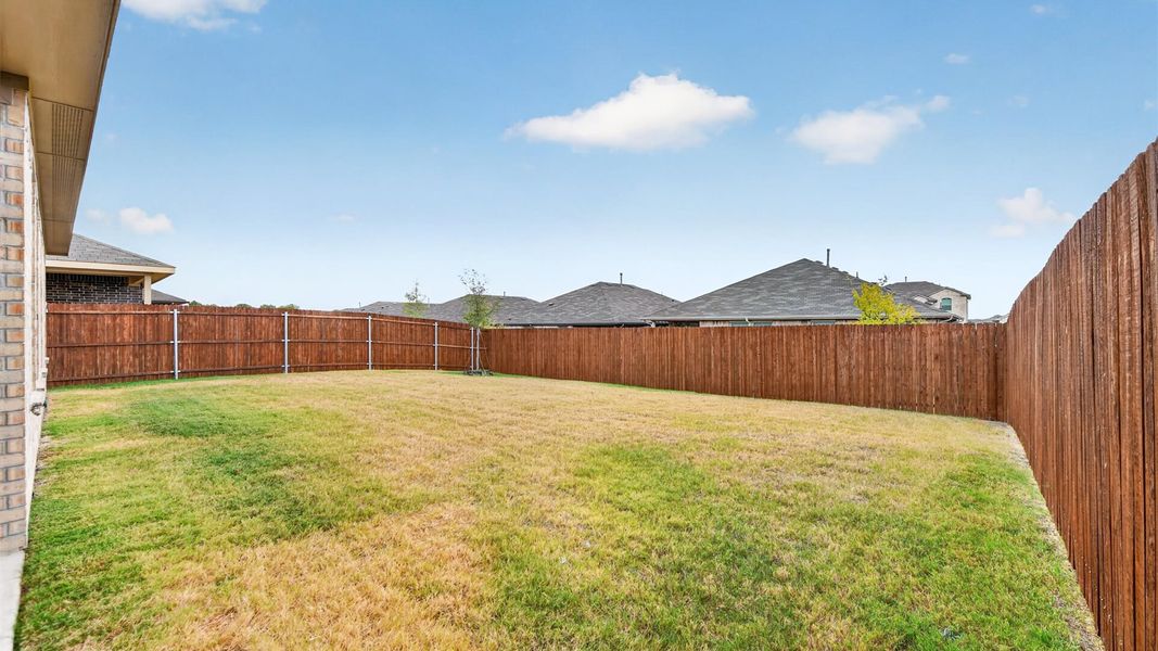 Exterior details and patio area of a home in Legado, Cleburne (Image 4). Exterior details and patio area of a home in Legado, Cleburne (Image 4).