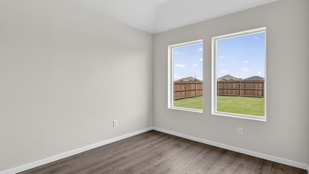 Spacious, unfurnished interior of a new home in Waverly Estates, Josephine (Image 8).