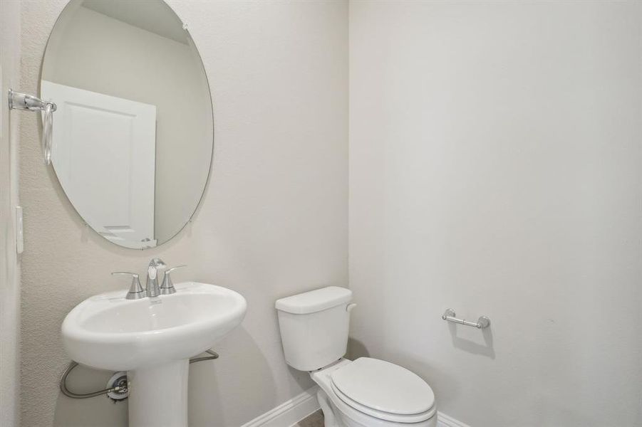 Photo is not of the actual home, but is an inspirational photo of builder’s model home and may depict options, furnishings, and/or decorator features that are not included. Photo is not of the actual home, but is an inspirational photo of builder’s model home and may depict options, furnishings, and/or decorator features that are not included.