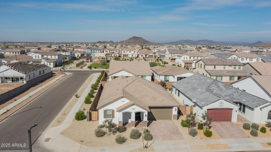 34) AERIAL 34) AERIAL