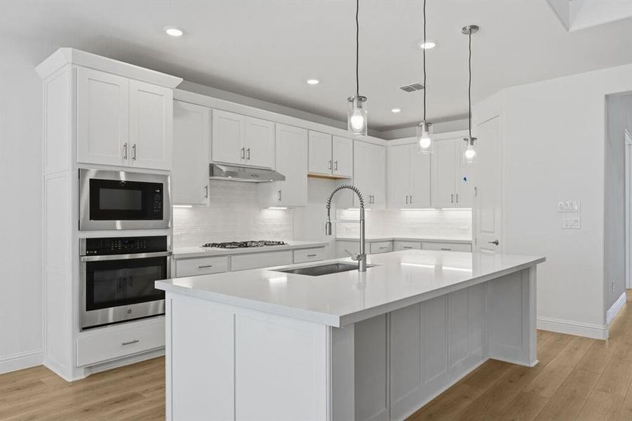 4204 Gladewater Avenue ~ Ready Now