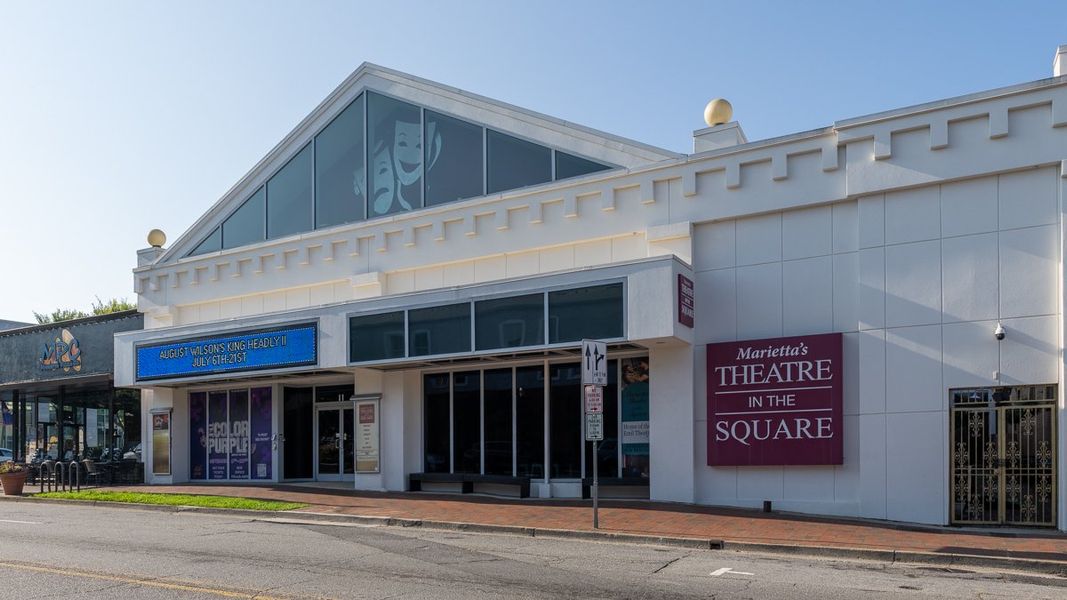 Representative exterior photo of a completed home built from the Robie by D.R. Horton in The Village at Sandy Plains, Marietta, GA (Image 12).