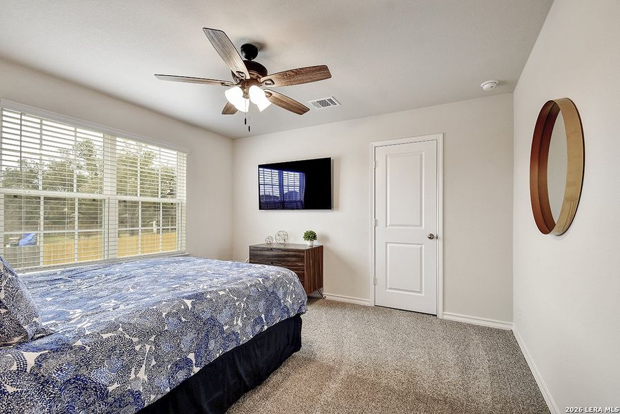 Furnished interior view inside a new home in Langdon, San Antonio (Image 26).