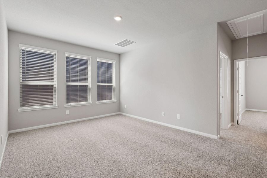 Spacious, unfurnished interior of a new home in Kemah Crossing - Luxe Series, Kemah (Image 26). Spacious, unfurnished interior of a new home in Kemah Crossing - Luxe Series, Kemah (Image 26).