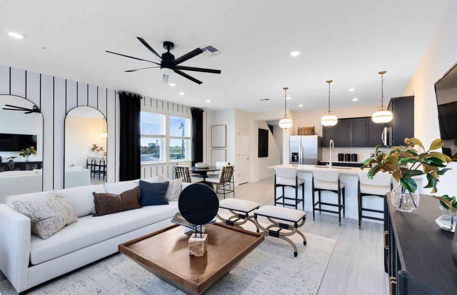 Representative furnished interior of a home built from the Trailwood - Exterior Unit by Pulte Homes in Lakehaven Estates, Clermont (Image 17). Representative furnished interior of a home built from the Trailwood - Exterior Unit by Pulte Homes in Lakehaven Estates, Clermont (Image 17).