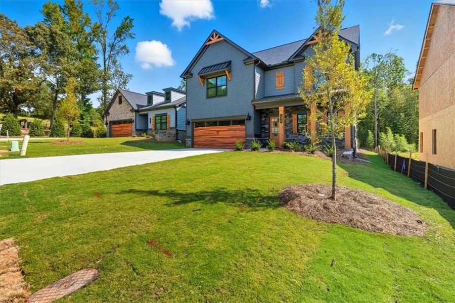 Image 40 of a home in Meadow Pines.
